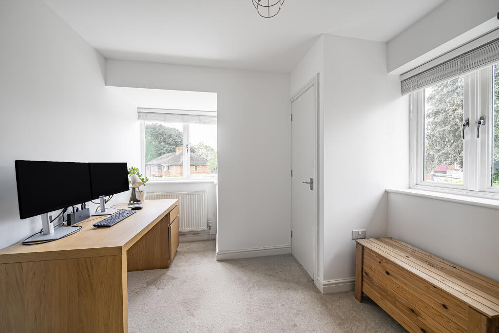 Bedroom/Study
