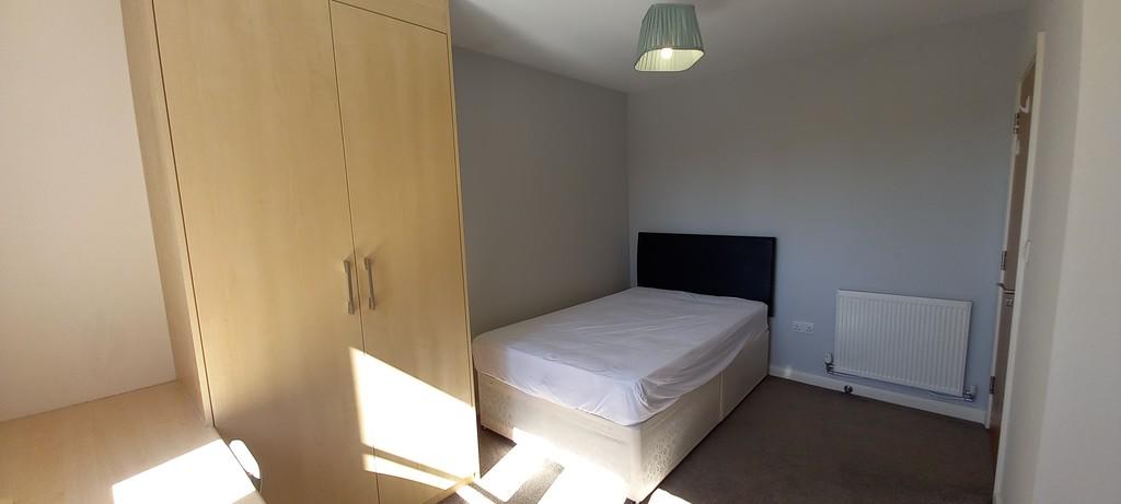 room 4