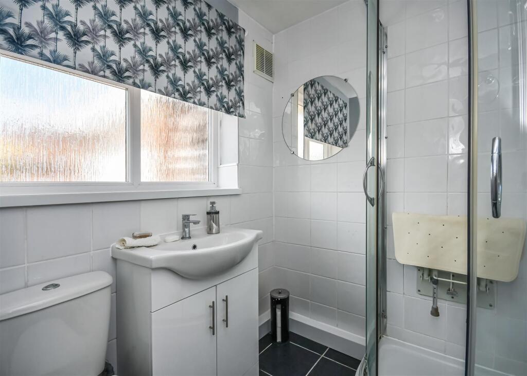 5 Kirkstone Crescent-Shower Room.jpg