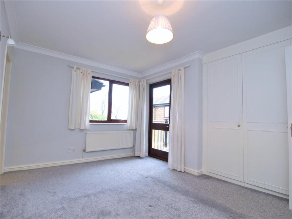Bedroom1.jpg