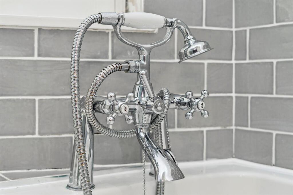 Feature Bath
