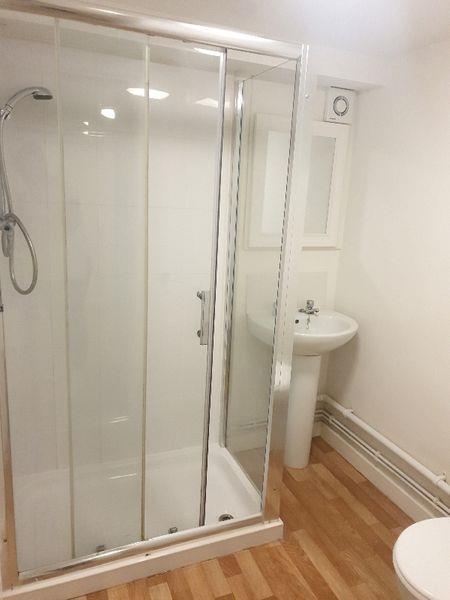 shower room.jpg