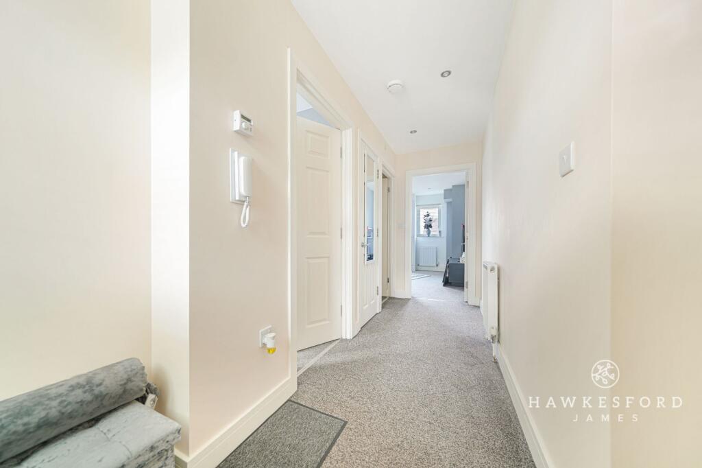 Clarity Mews, Sittingbourne - Entrance Hall