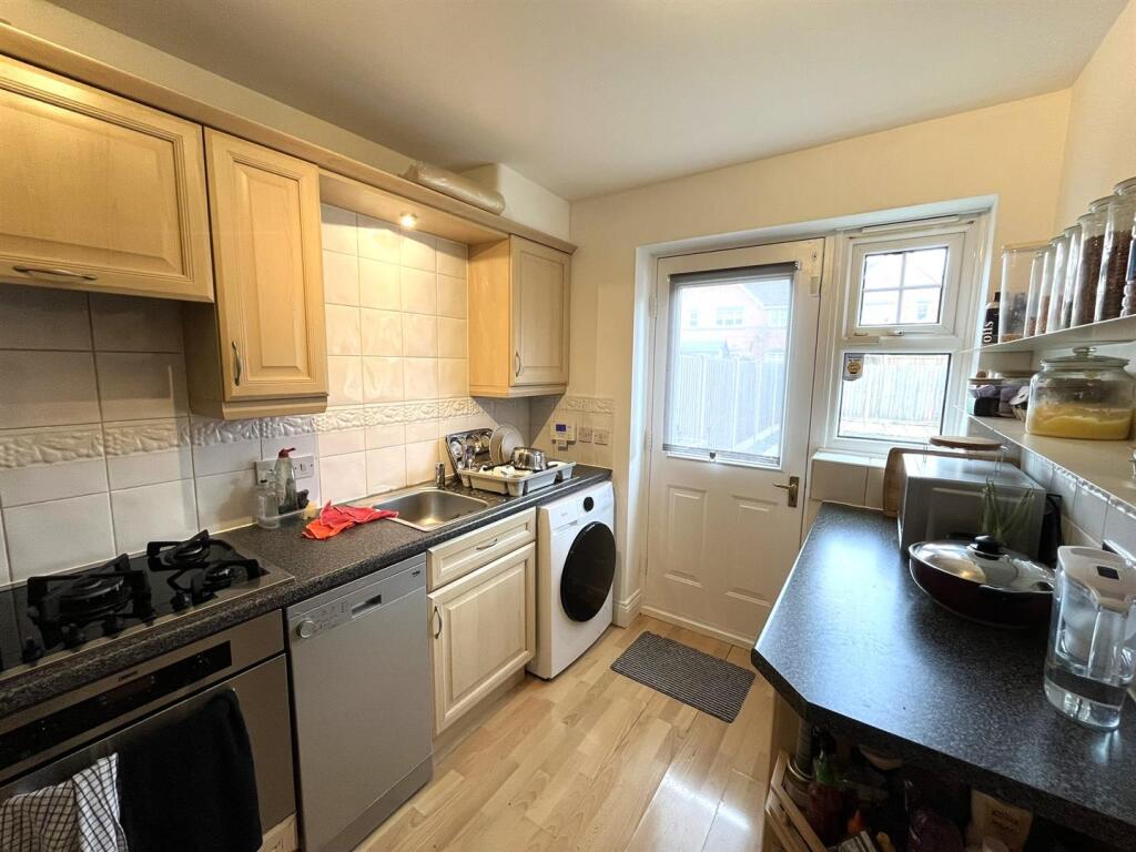 Lole Close, Longoford - Kitchen .jpeg