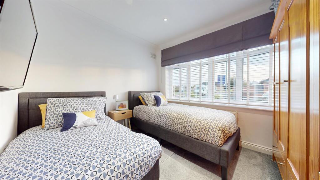 Severn Close Bedroom