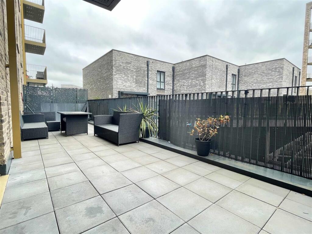 Terrace.jpg
