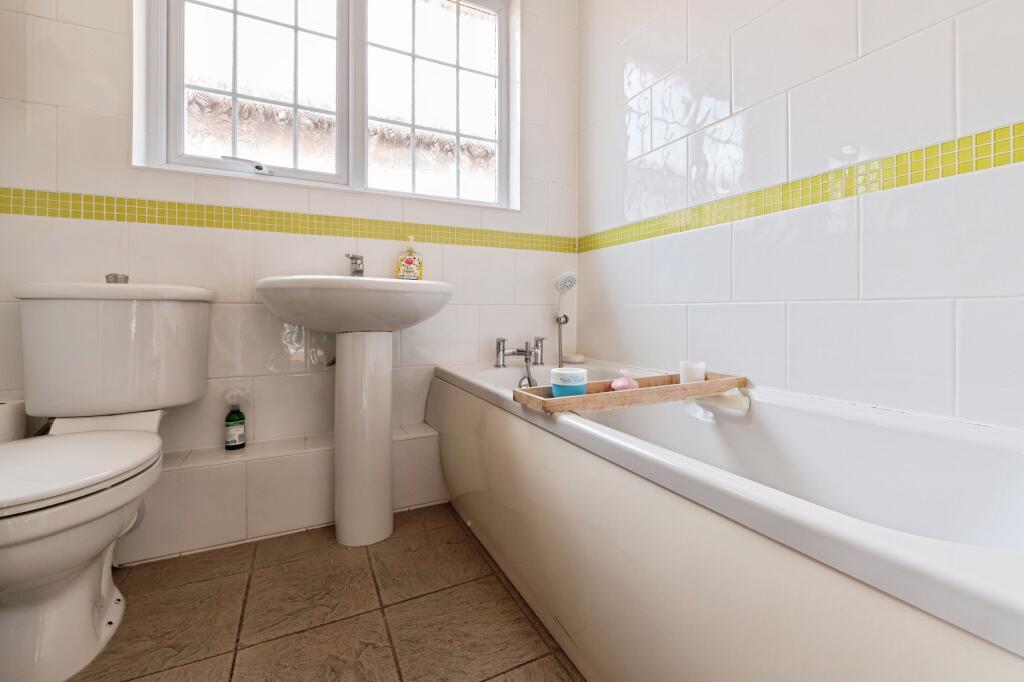 24foxfielddrivefoxfielddrivestanford-le-hopess178hh-5
