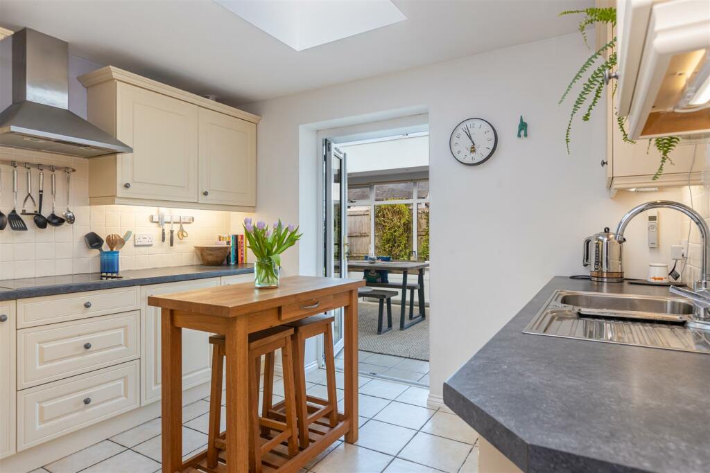 A10 - 7 Mapledene Close, Stoke Gabriel - 230321.jp