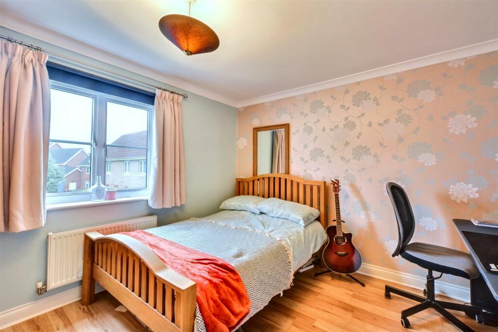 Bedroom 2_1.jpeg