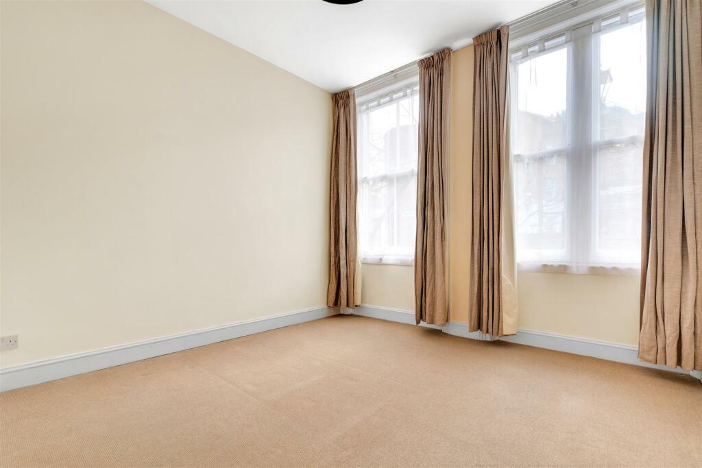 Main Bedroom - Photo 1.jpg