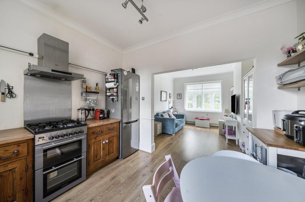 Davidson Frost-Wellings, DFW, Stanmore Hill, Stanm