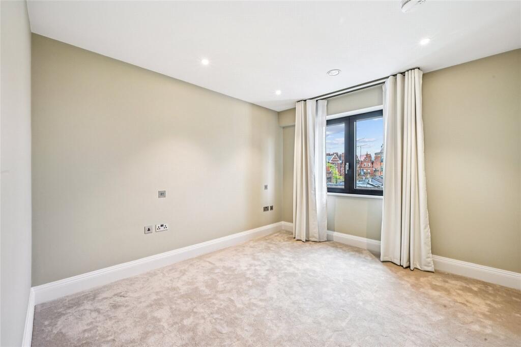 Bedrooom 3