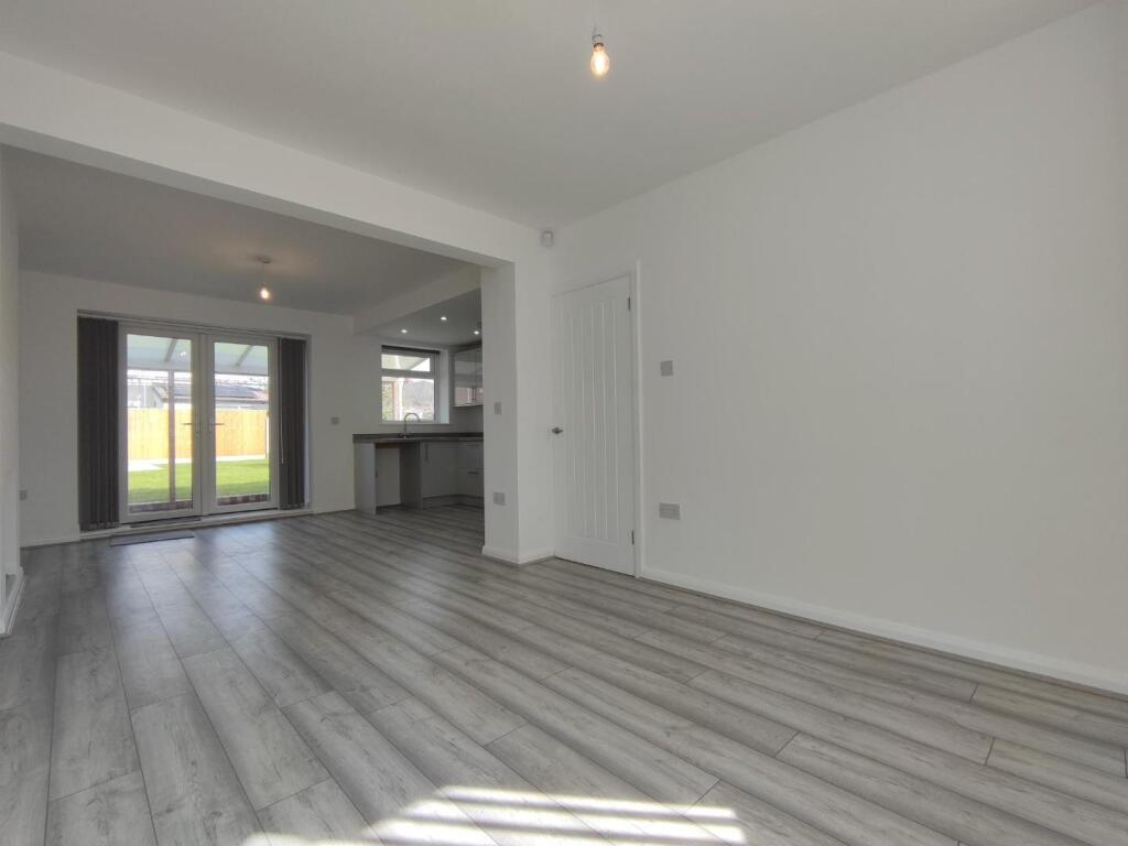 Living Dining Kitchen 3
