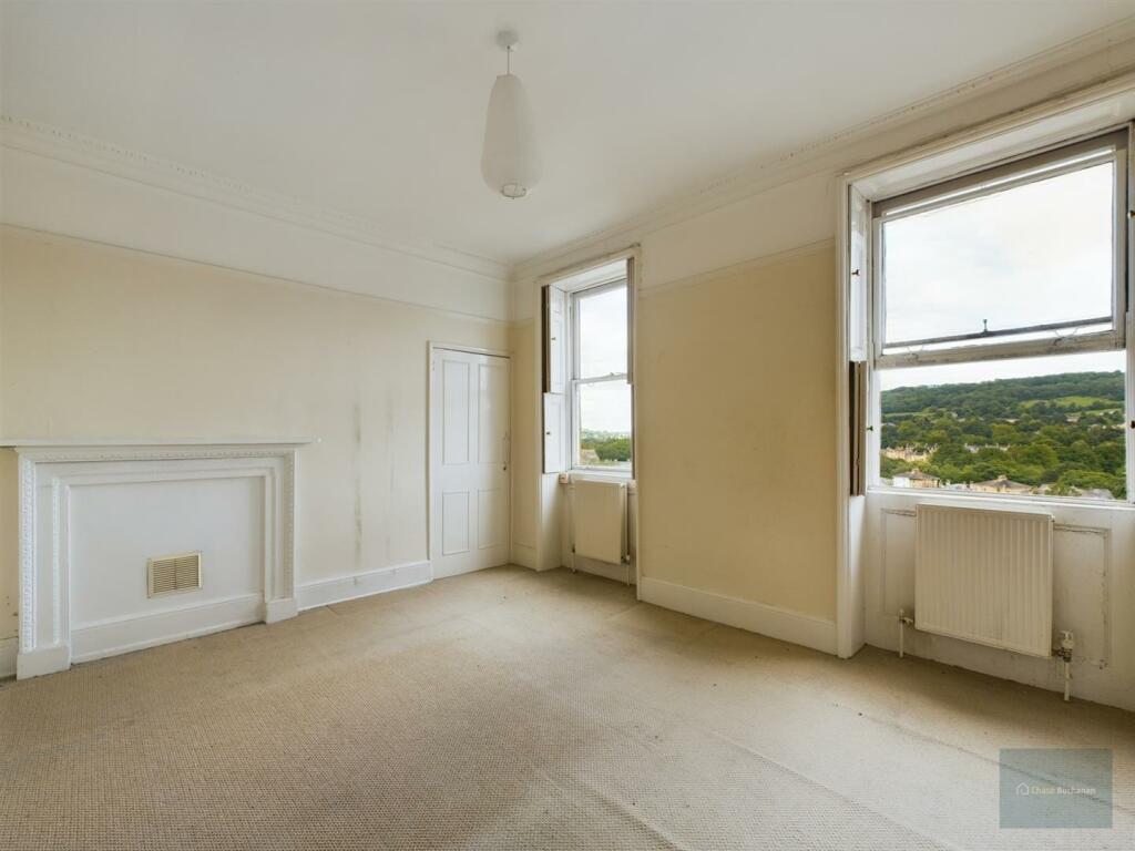 F4 Bedroom.jpg