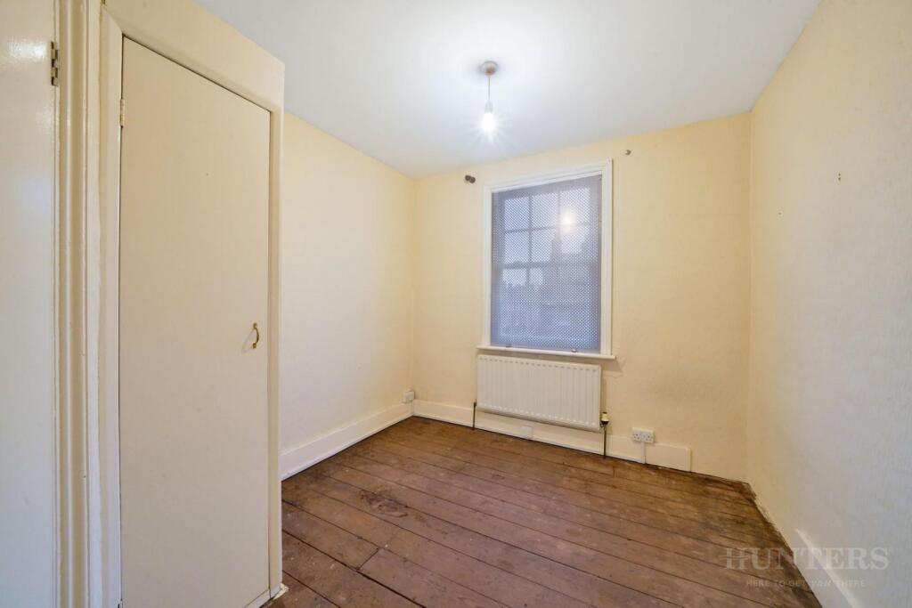 124, Lordship Lane London,  - zHGqfGryJxXJbbZlgl11