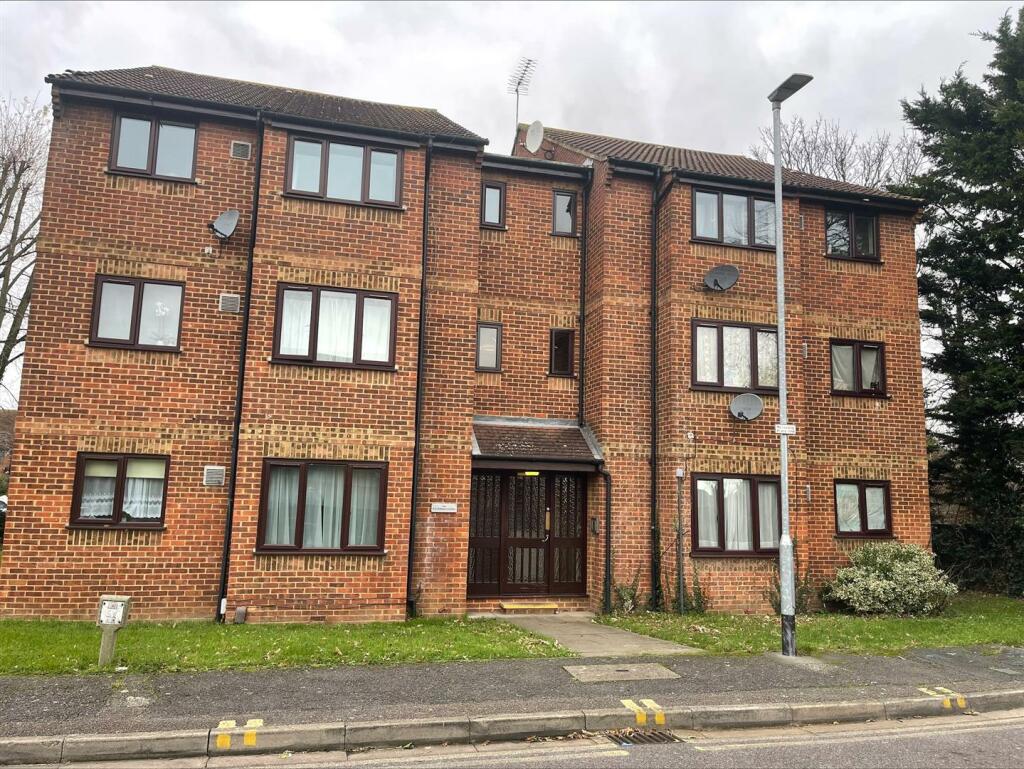 105 boltons lane main.jpeg