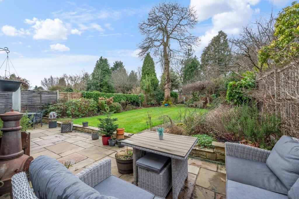 VERNON WALK, - (11).jpg