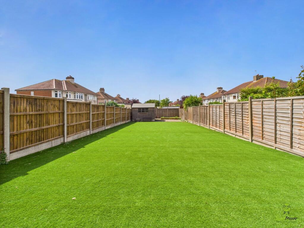 Presented by Clinton at EweMove Bexleyheath and Da