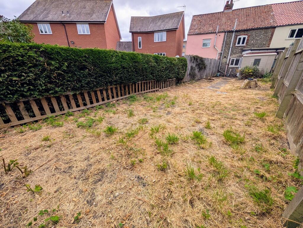 PXL_20250603_1044...