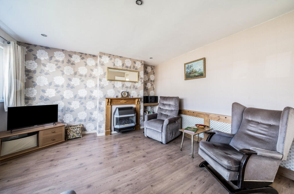 13472881568c92cad48daf