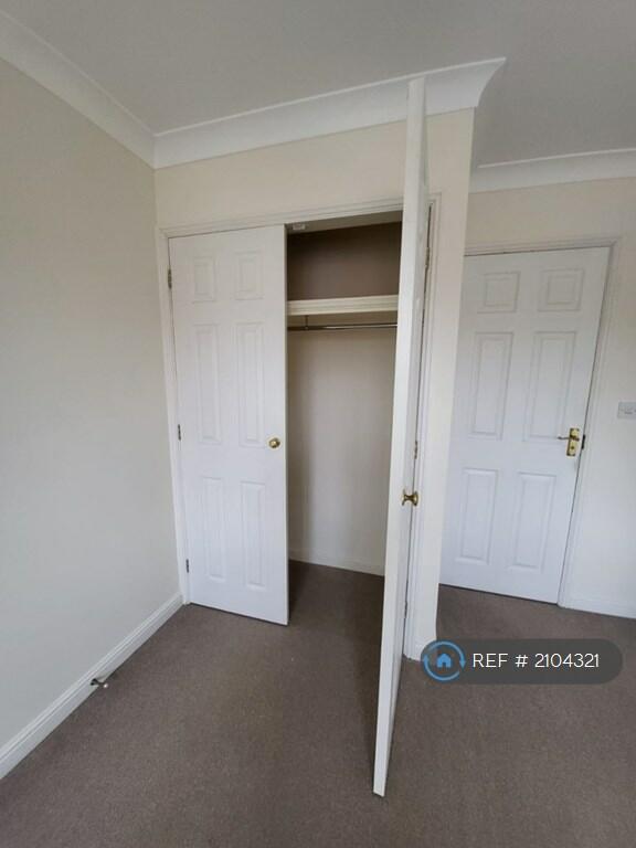 Master Bedroom With Fitted Wardrobe