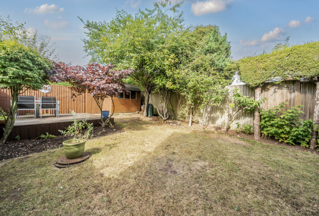 1328486-5-68822c5...