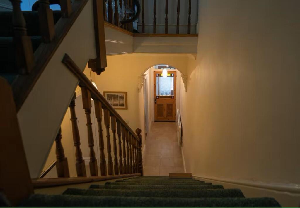 Rivermead - Stairs.jpg