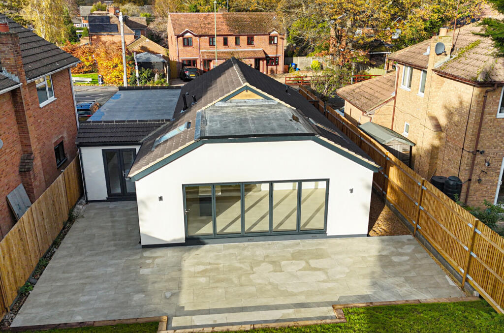 9-6926b65c1ad15-1...