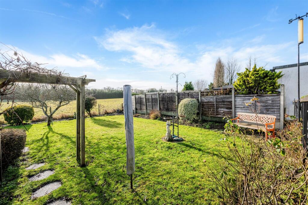 FAIRLAWN GROVE, 25 (2).jpg