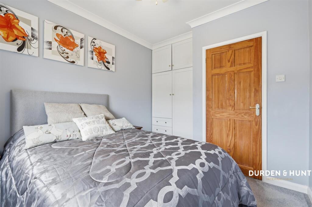 Northumberland Avenue