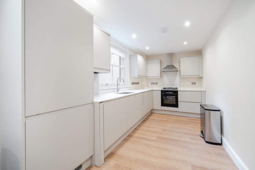 1362851-10-68de65...