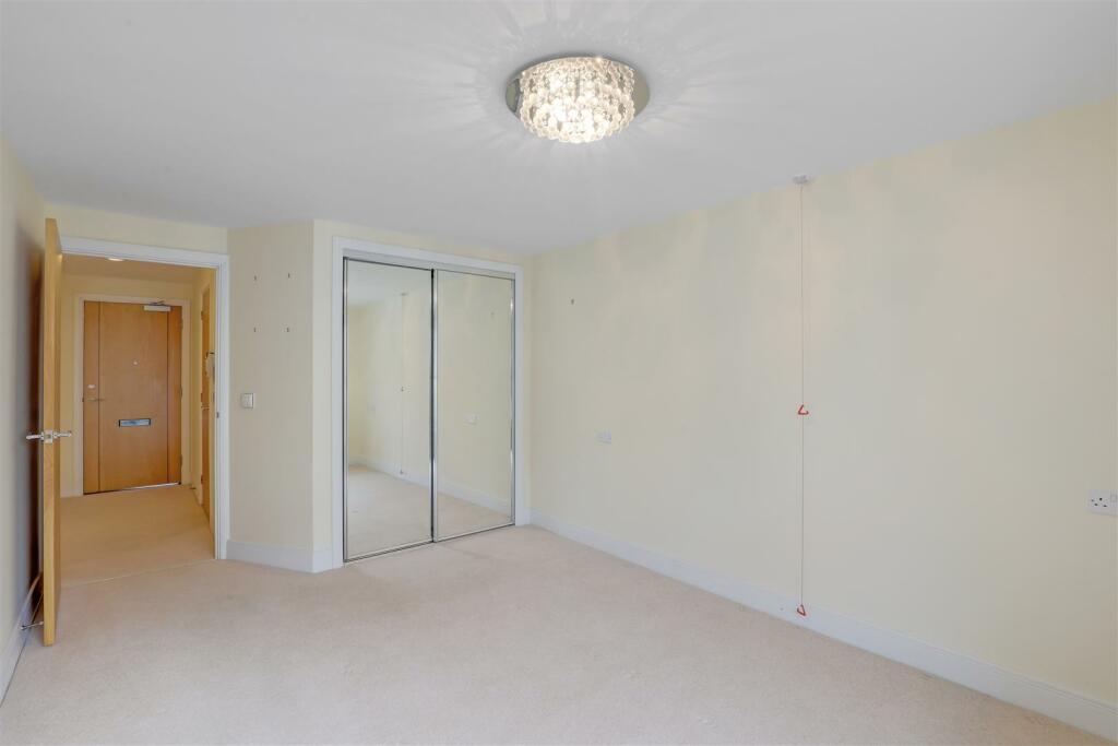 15-59e2CT_MCS_Flat 46 Cartwright Court_57.jpg