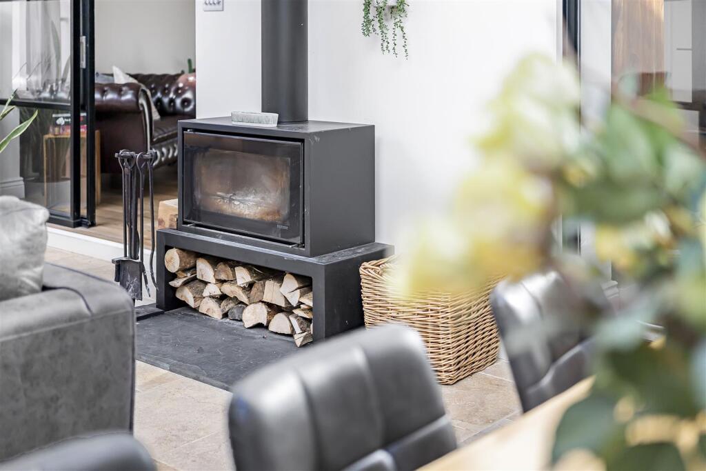 Orangery lifestyle 3.JPG