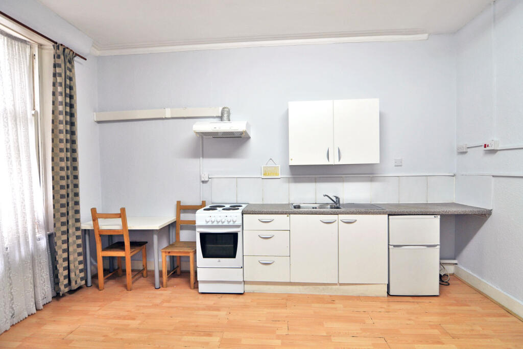 Studio for rent