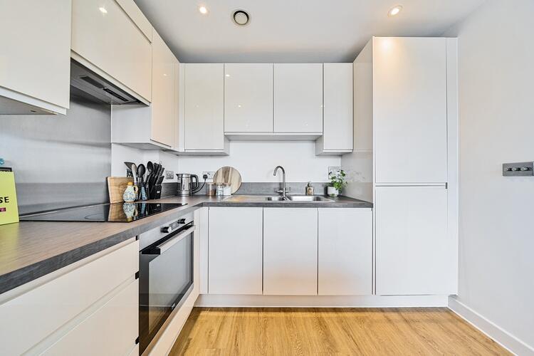 1294227 7 6825f77859df8 ARW