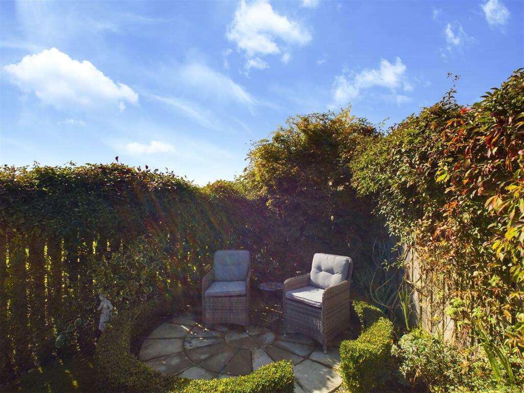 GARDEN
