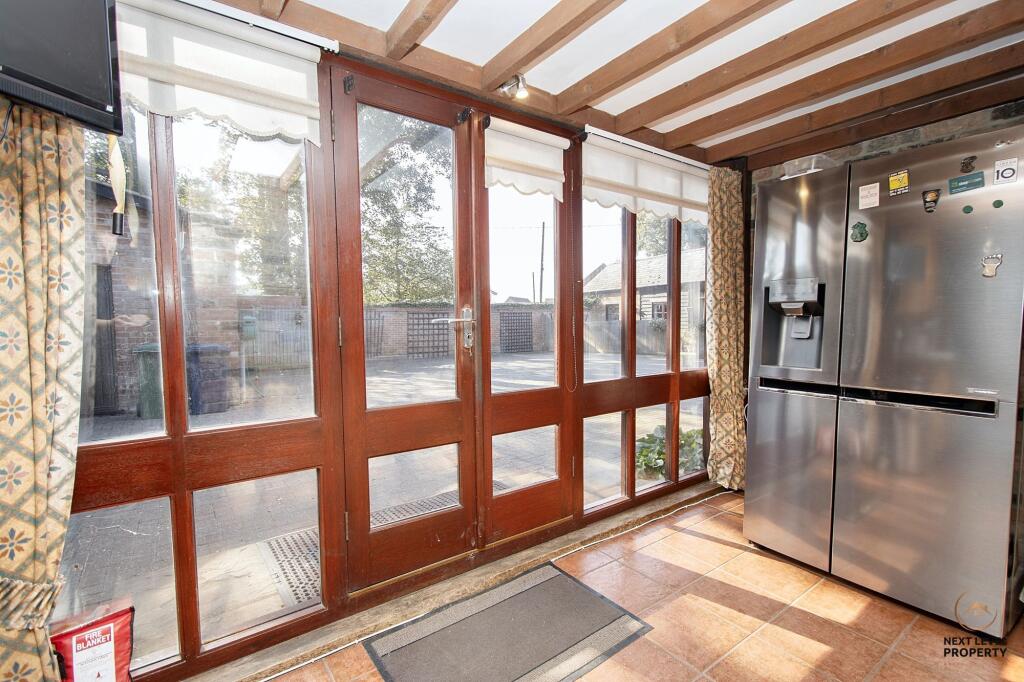 Kitchen/Breakfast Room