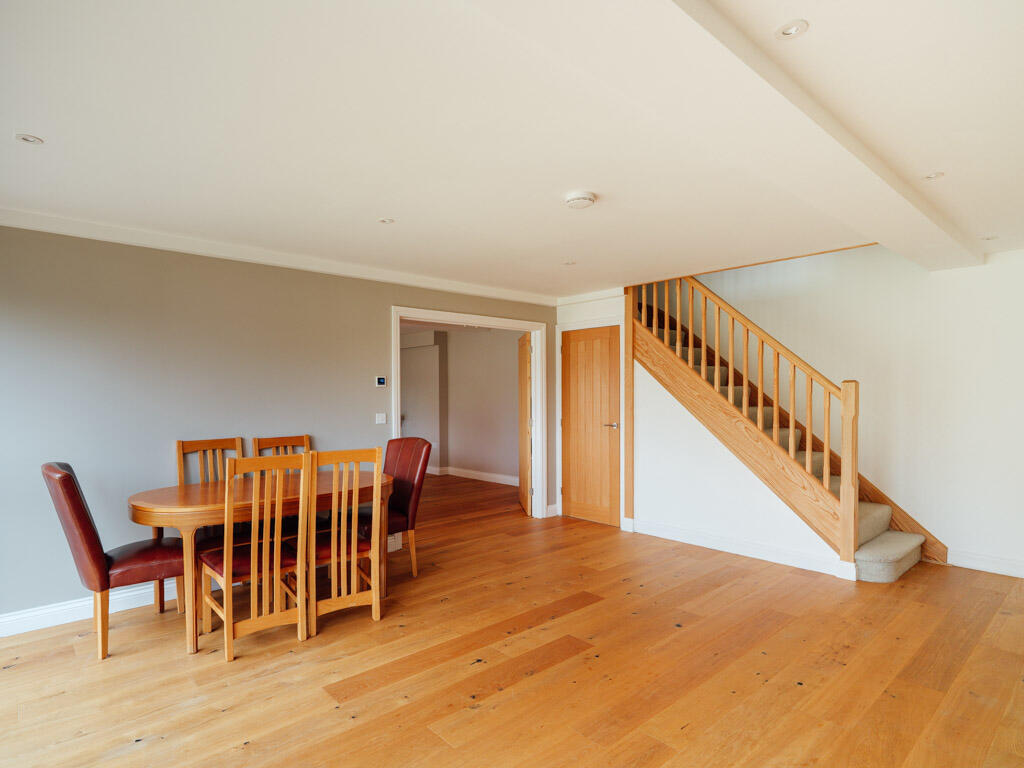 Entrance / Dining Hall