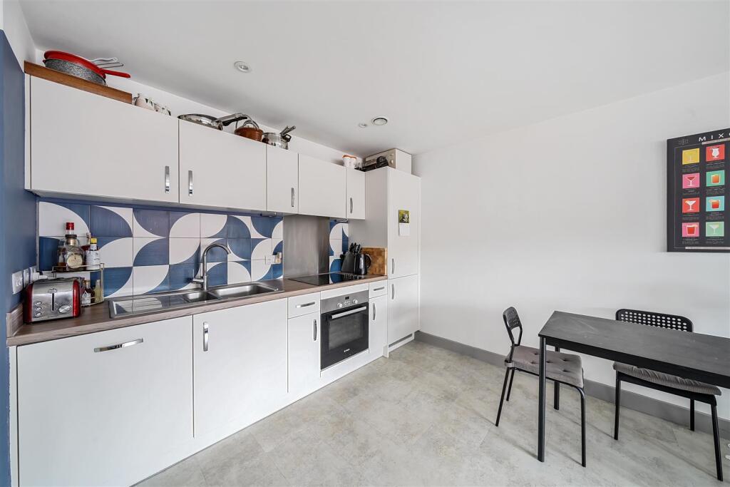 Hollis Morgan Residential Sales