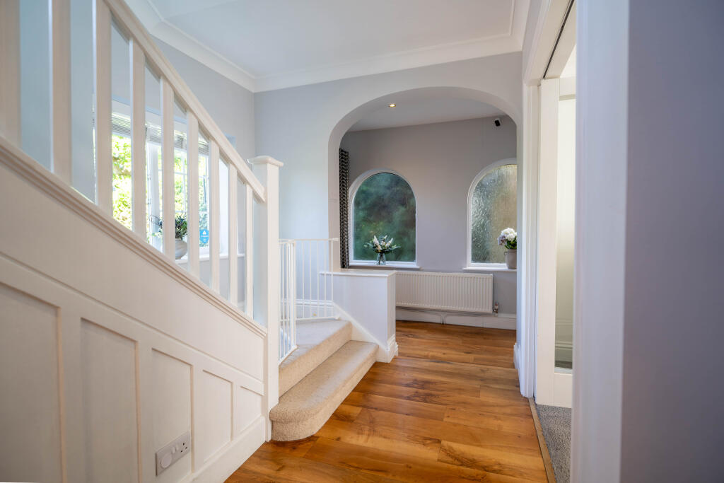 80 Oakhill Road  (35 of 38)