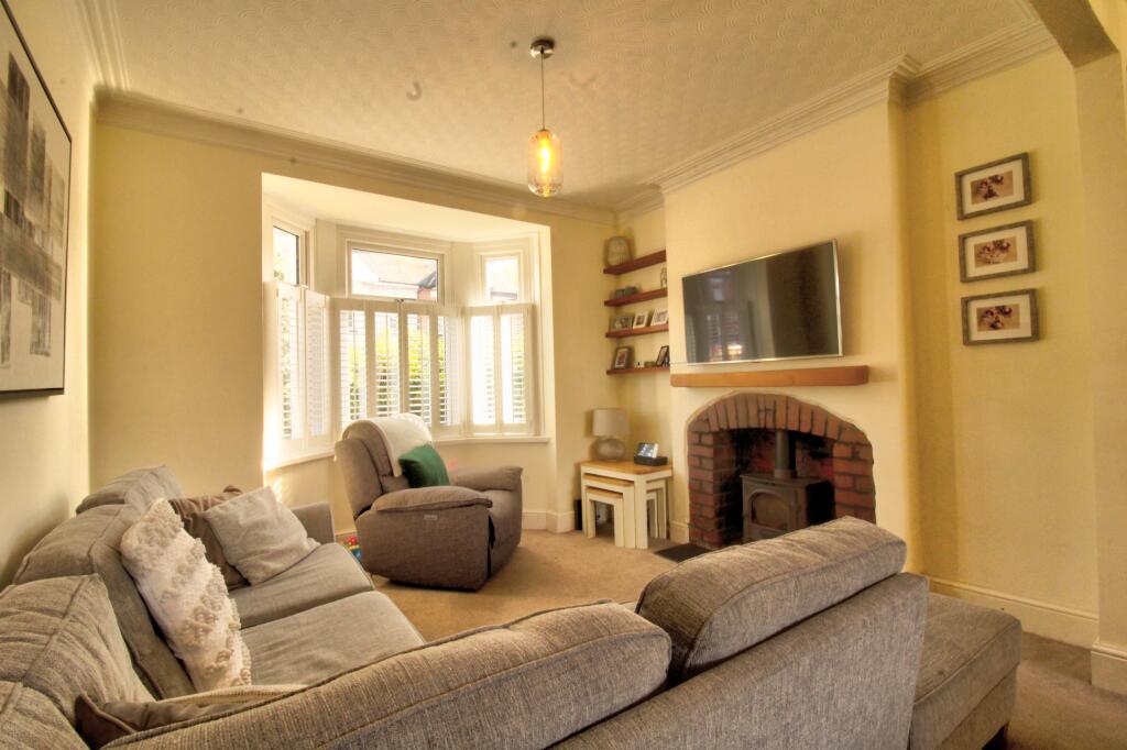 IMG_4368_69_70_Interior 4