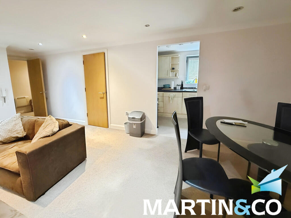 bc1c7f03-IMG-2025...