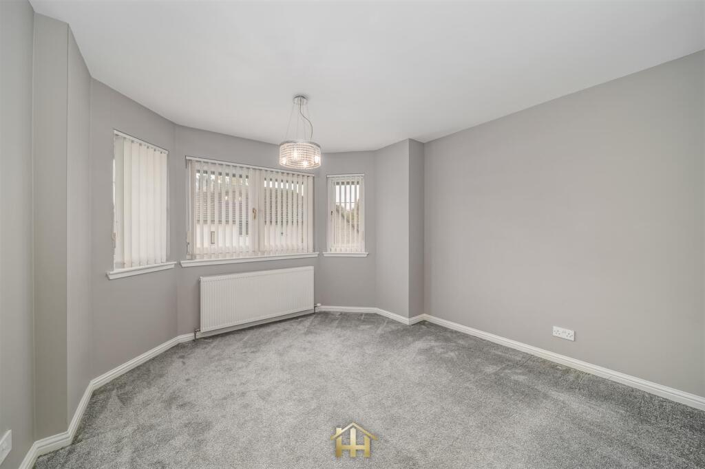 11 CASTLE WOOD AVE DD4 9FP 211025 EDIT (28 of 52).