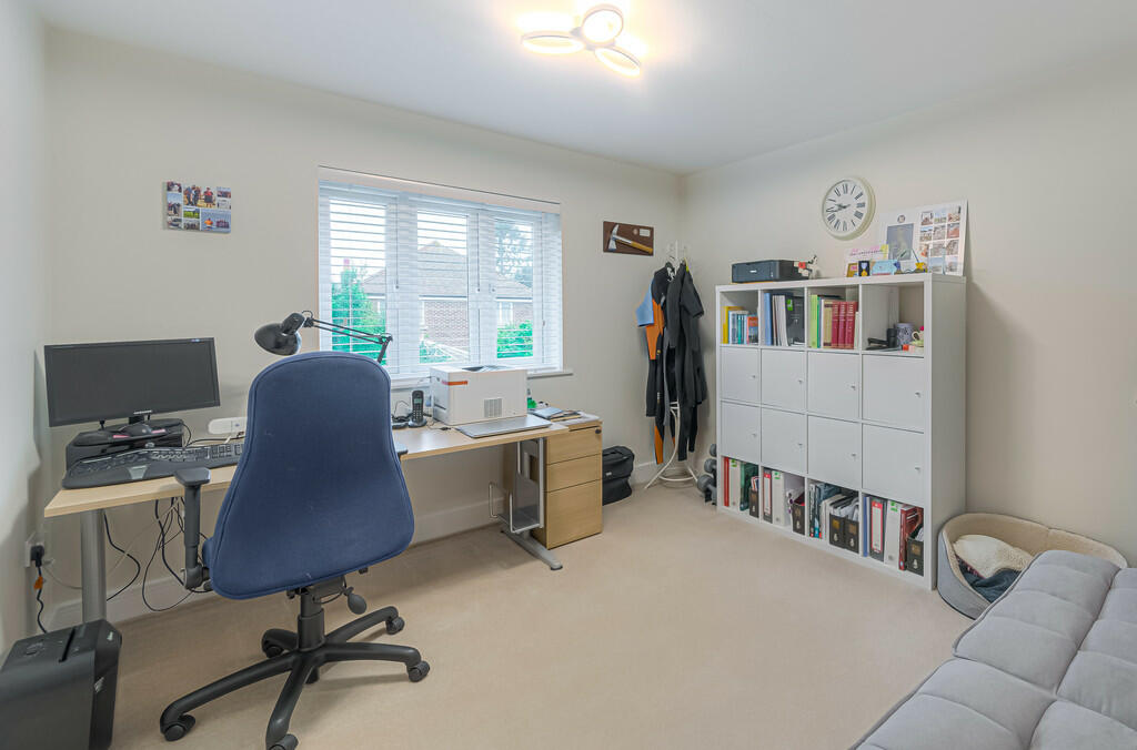 Office/Bedroom 4