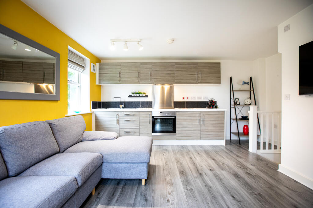Open Plan: Lvg Rm