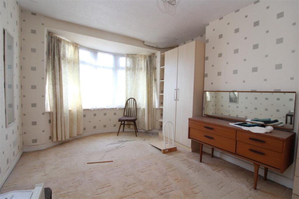 Bedroom One T202509041231.jpg