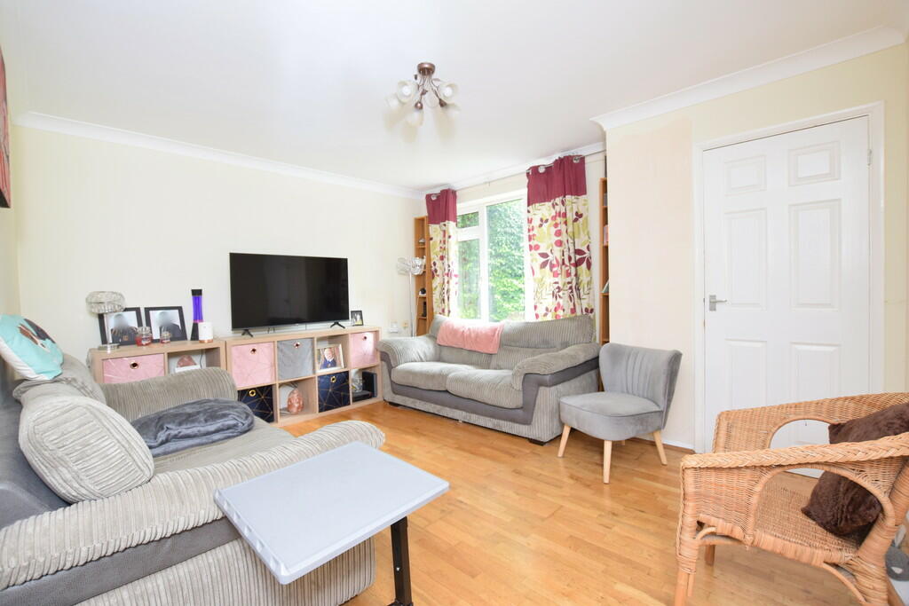 Lounge 1