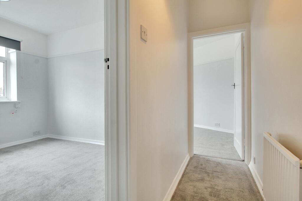 7.hallway.jpg