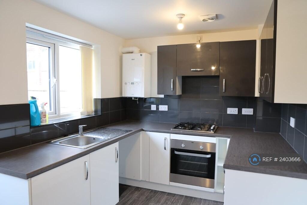 Kitchen (2)