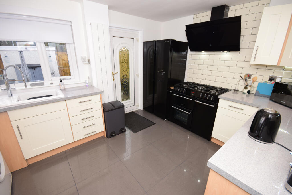 22 Carrick Place, ML4